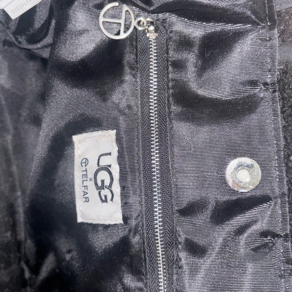 Telfar x UGG Tote - Picture 4 of 6